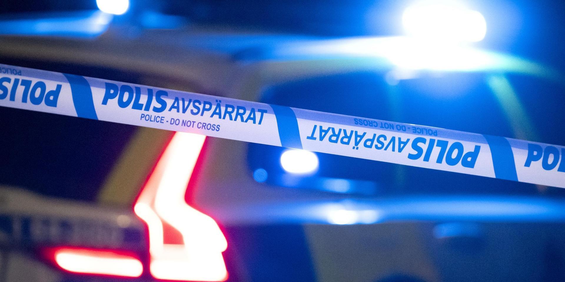 En man i 25-årsåldern har blivit knivskuren i Landvetter centrum utanför Göteborg. Arkivbild.