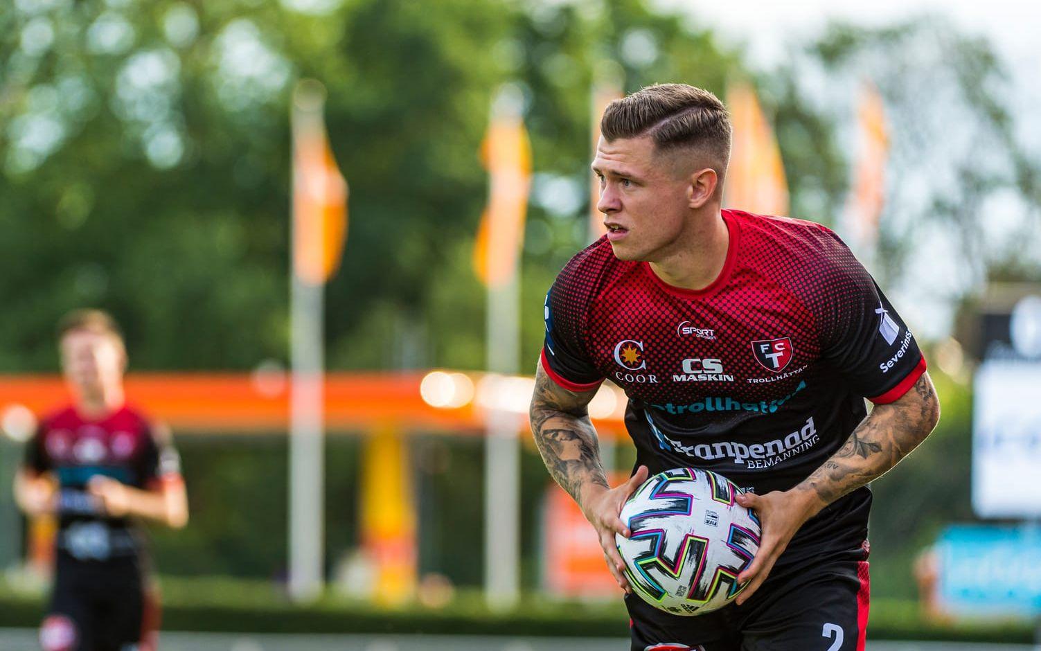 FCT:s Samuel Rundqvist får inleda säsongen i Oskarshamn och sedan ta emot rivalen Vänersborgs IF.