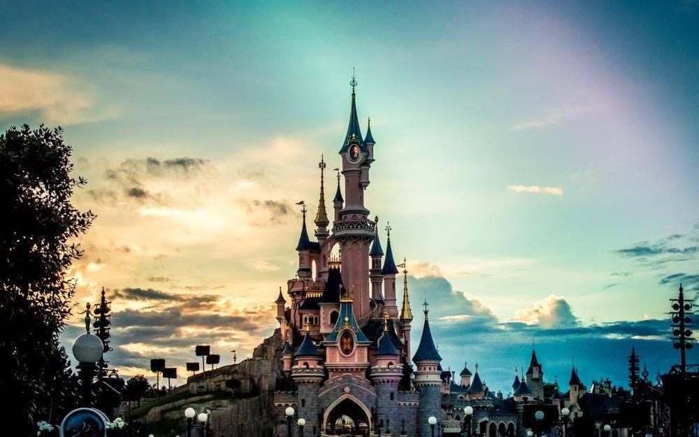 3. Disneyland Park Paris (Frankrike)