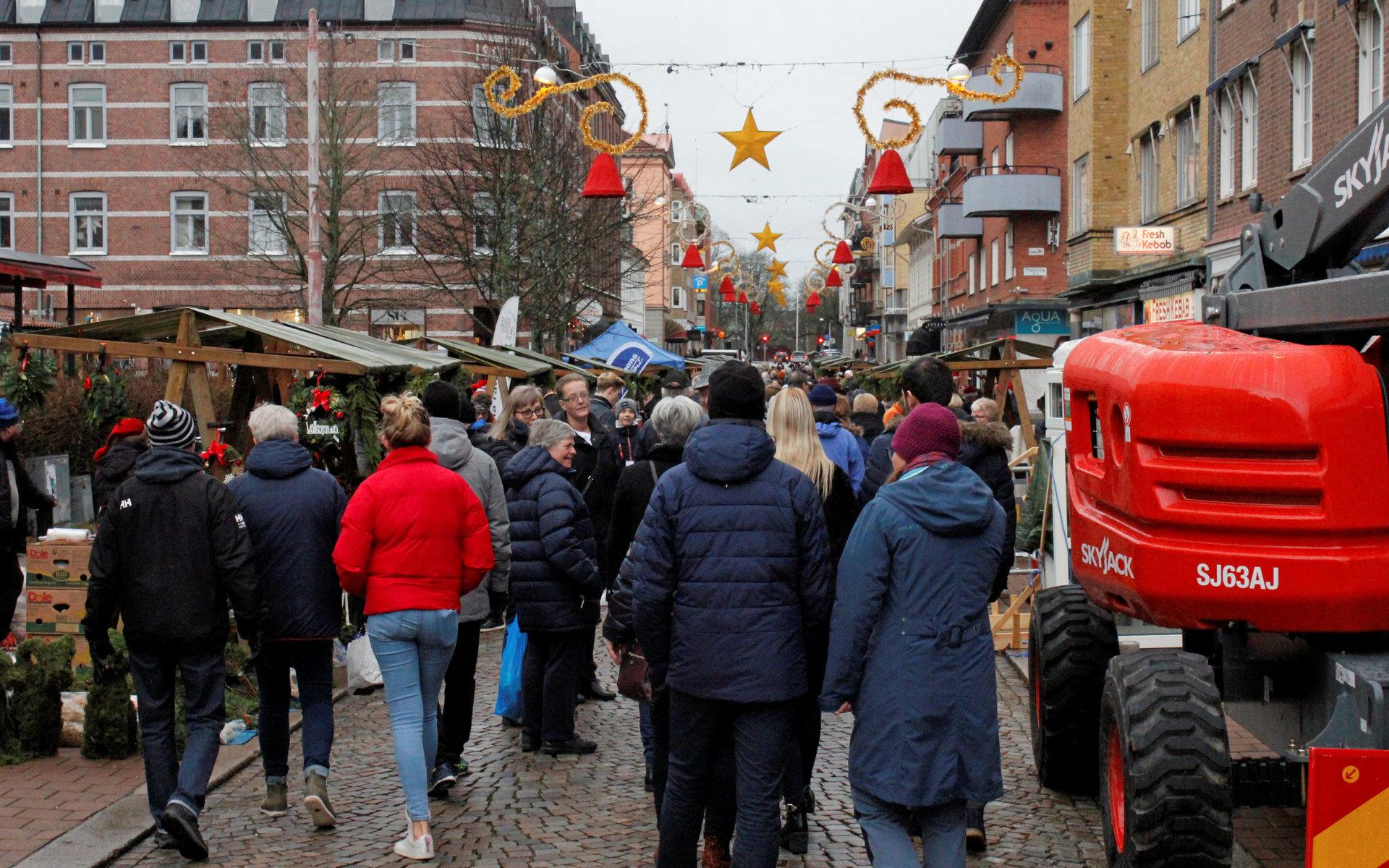 Julmarknad på Storgatan i Trollhättan 2018.