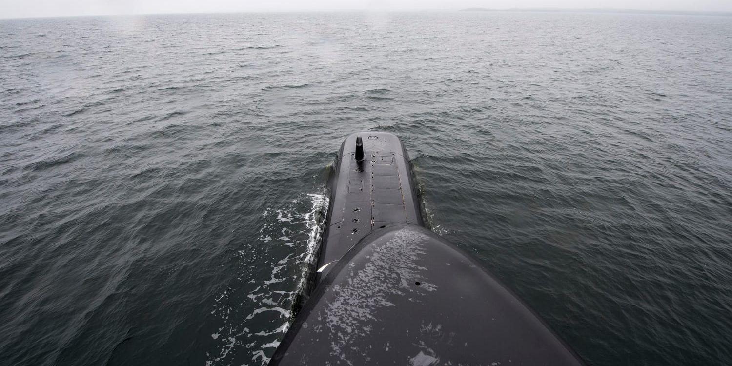 En svensk ubåt deltar i övningen. Arkivbild