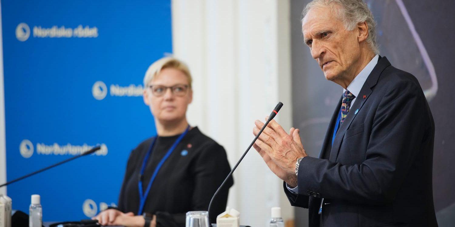 Bertel Haarder (till höger) är före detta dansk kulturminister. Arkivbild.