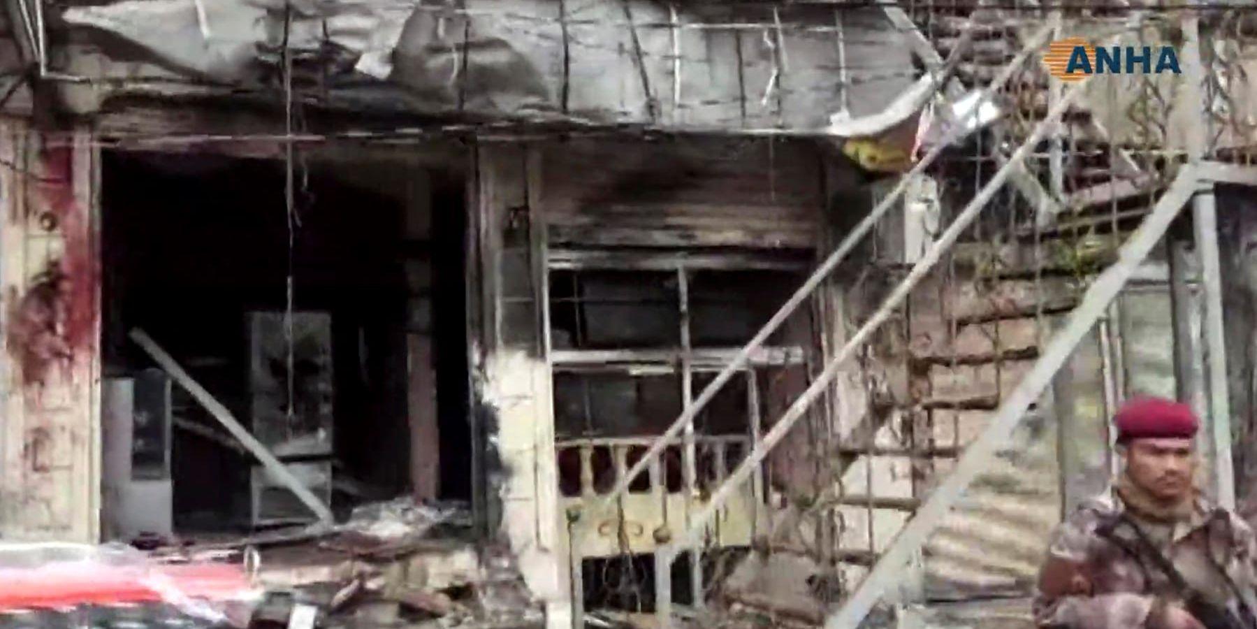 Explosionen inträffade i en restaurang i Manbij. Skärmdump från den kurdiska nyhetsbyrån ANHA:s sändningar.